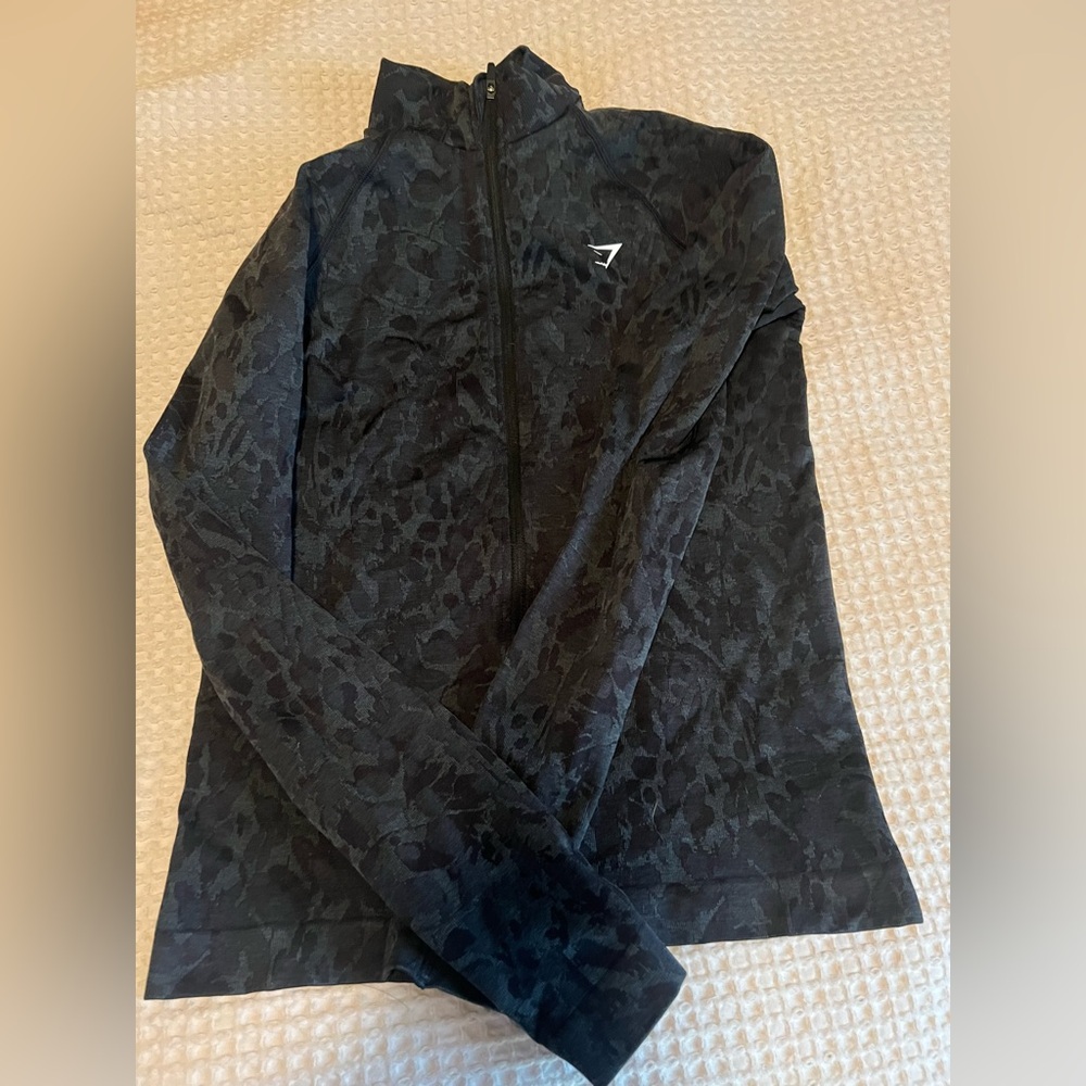 small gym-shark training jacket